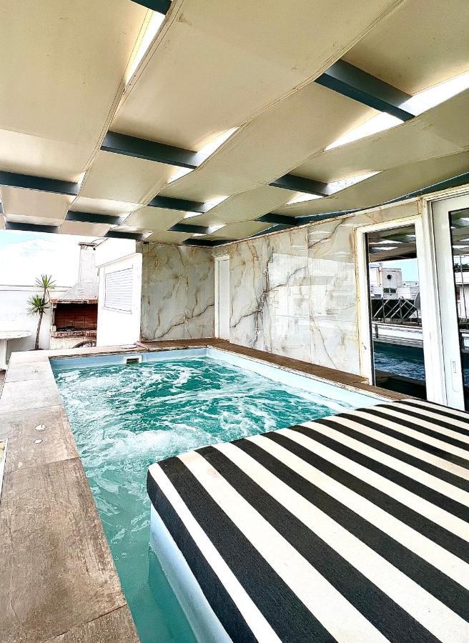 Citycenter Penthouse Mini Private Pool With Hydromassage And Great Town View Athens Exterior photo